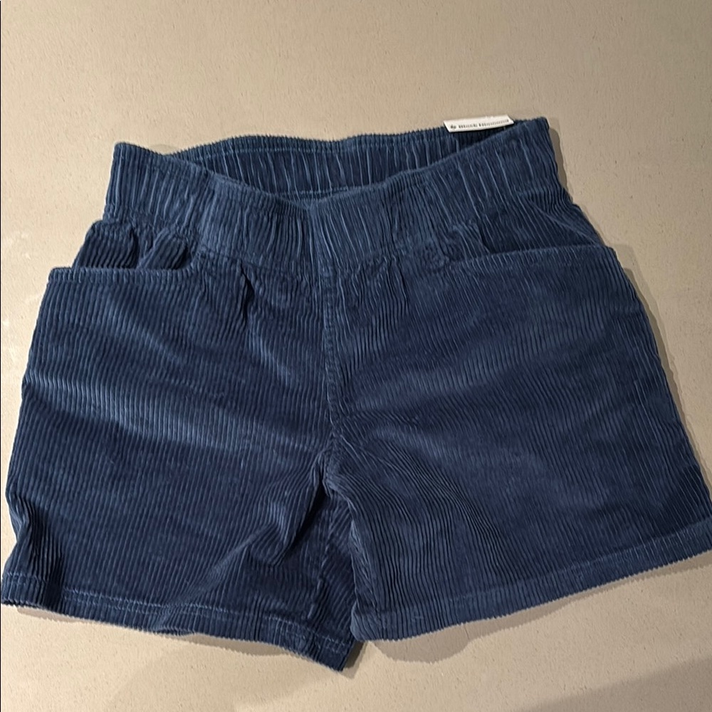 Black Diamond Dirt Bag Navy Shorts… New with Tag!! Adorable and Comfy!